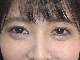 素人娘の全裸図鑑16 今時の女の子13名が恥らいながら脱衣していく様子をじっくり撮影した、変態紳士のためのヘアヌードコレクション　サンプル画像06